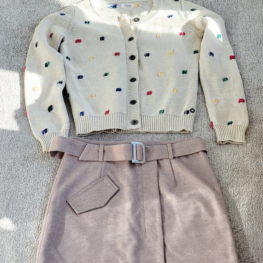 Sweater - Picture 7 of 12